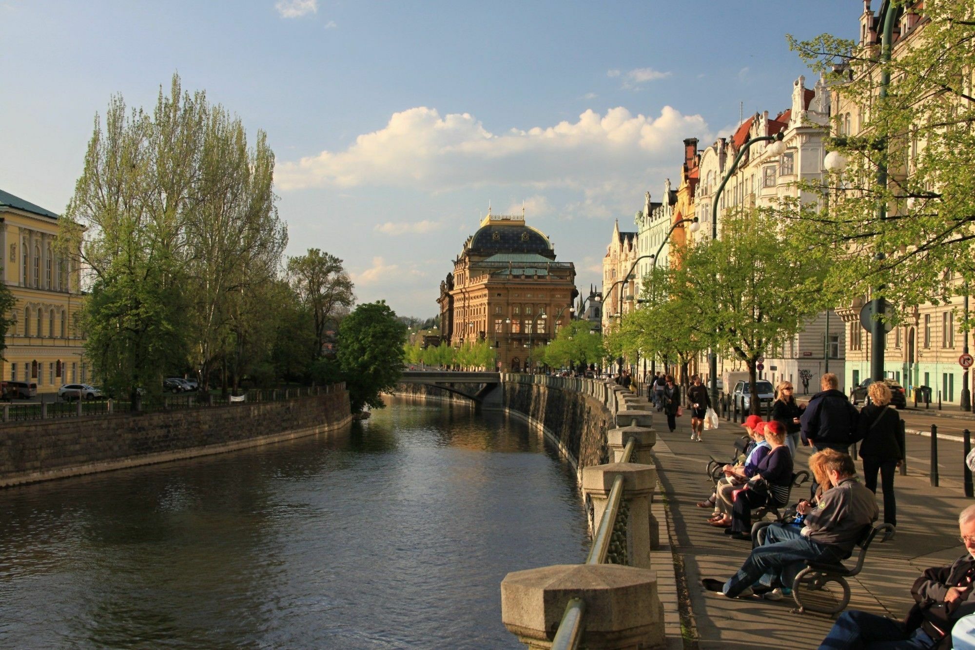 Ostrovni